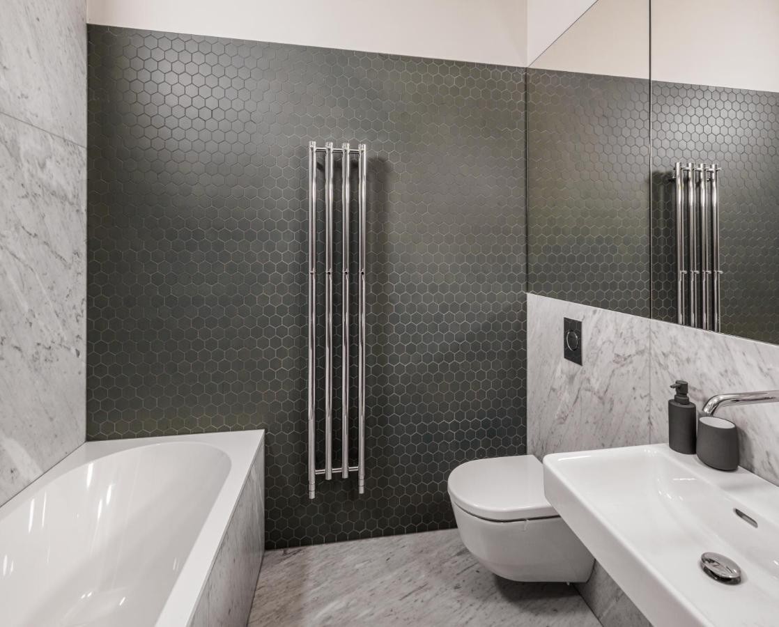 Mn6 Luxury Suites By Adrez Praga Esterno foto