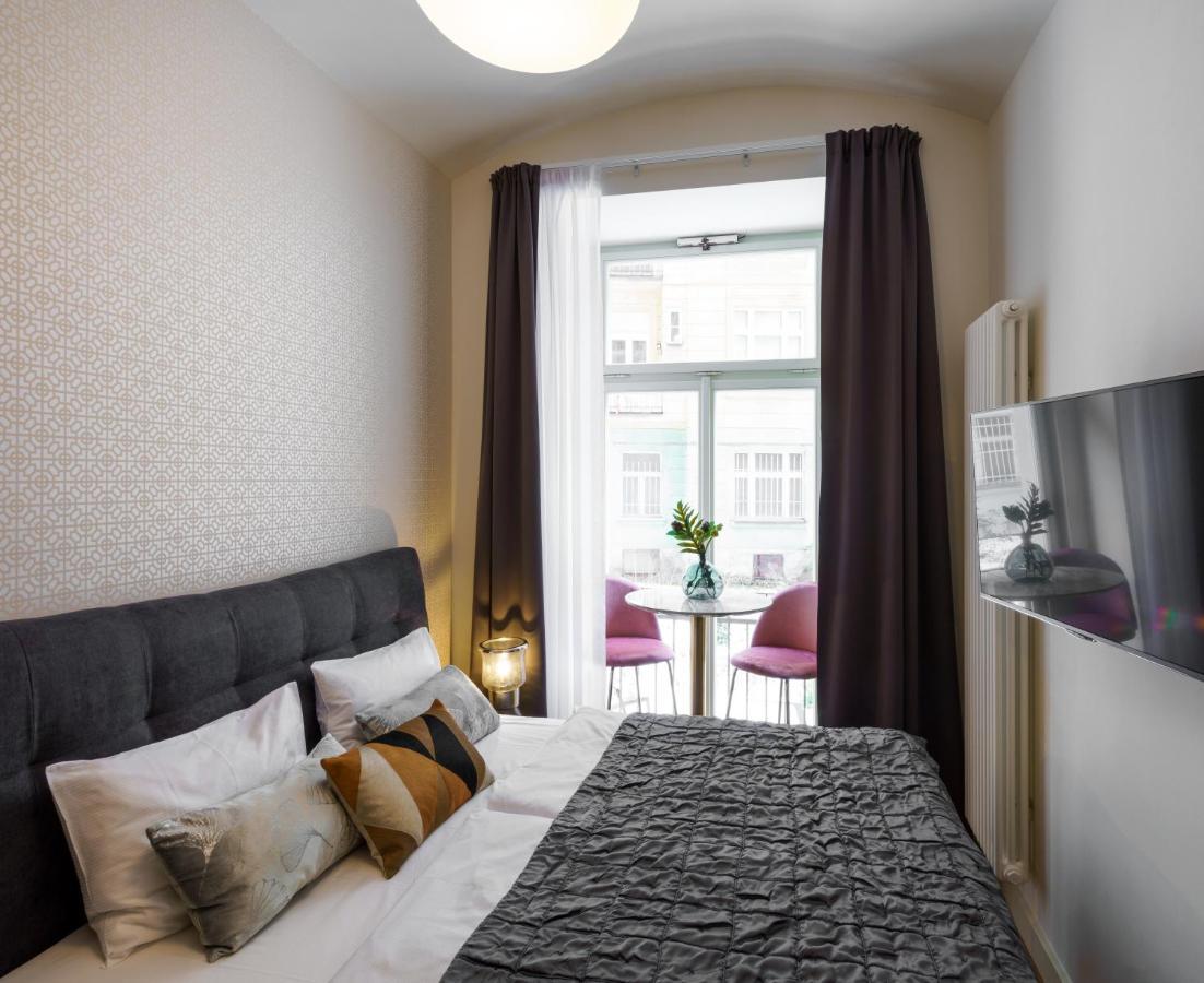 Mn6 Luxury Suites By Adrez Praga Esterno foto